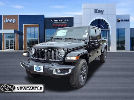 2025 Jeep Gladiator Sport S Pickup