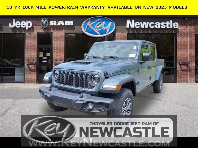 2025 Jeep Gladiator Pickup 