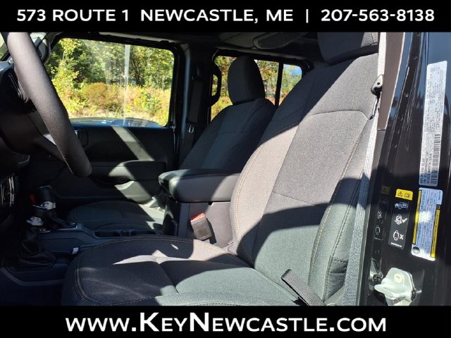 2025 Jeep Wrangler 4-Door Sport S - Photo 12