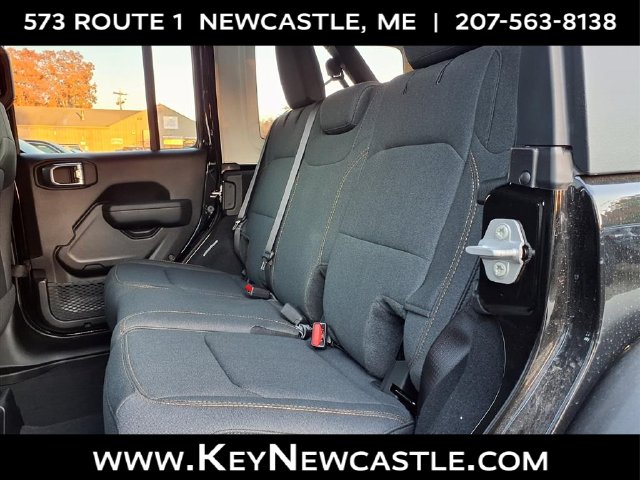 2026 Jeep Wrangler 4-Door Willys - Photo 14