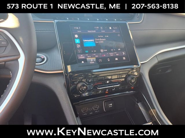 2025 Jeep Grand Cherokee Altitude - Photo 9