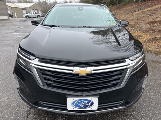 2022 Chevrolet Equinox LT photo 3
