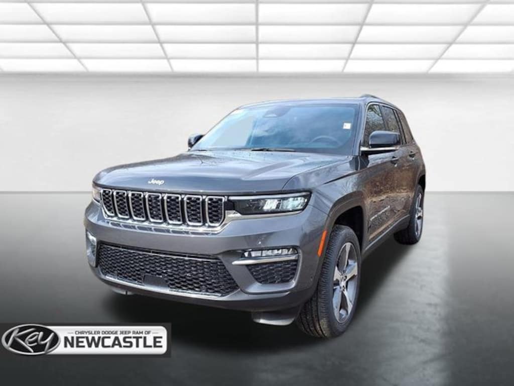 New 2025 Jeep Grand Cherokee Limited Sport Utility