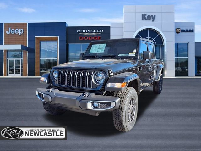 2026 Jeep Gladiator Pickup 