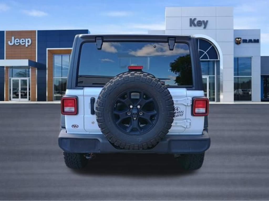 Used 2021 Jeep Wrangler Unlimited Willys SUV