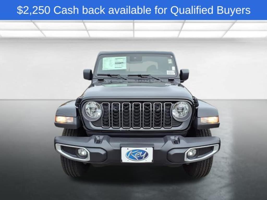 New 2025 Jeep Gladiator Sport S Pickup