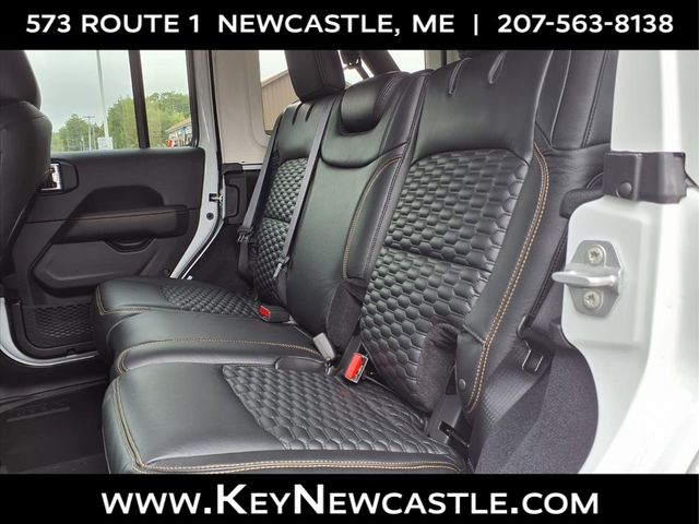 2025 Jeep Wrangler 4-Door Sahara - Photo 14