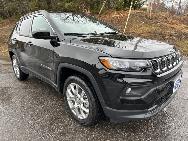Used 2024 Jeep Compass Latitude Lux with VIN 3C4NJDFN0RT602314 for sale in Newcastle, ME