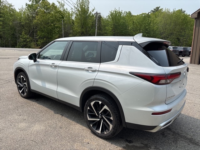 Used 2023 Mitsubishi Outlander SE with VIN JA4J4UA81PZ017930 for sale in Newcastle, ME