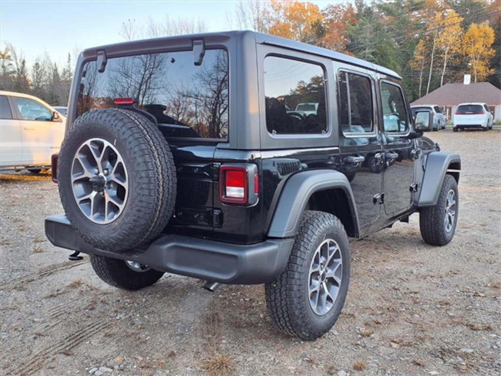 New 2026 Jeep Wrangler Sahara Sport Utility