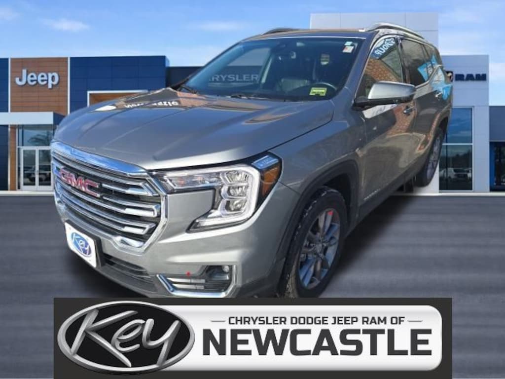 Used 2023 GMC Terrain SLT SUV