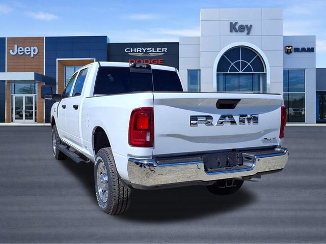 2025 RAM 3500 Tradesman - Photo 7