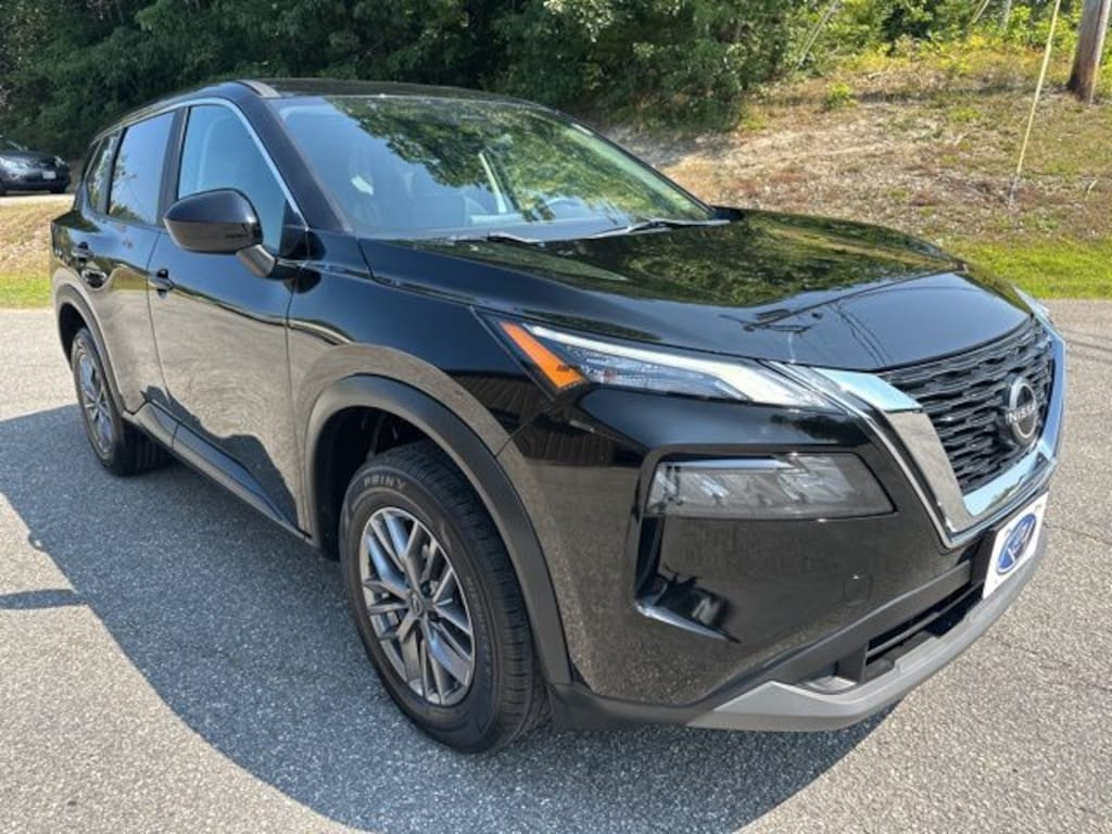 Used 2023 Nissan Rogue S SUV