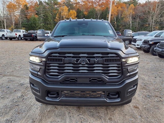 2026 Ram 3500 Tradesman photo 2