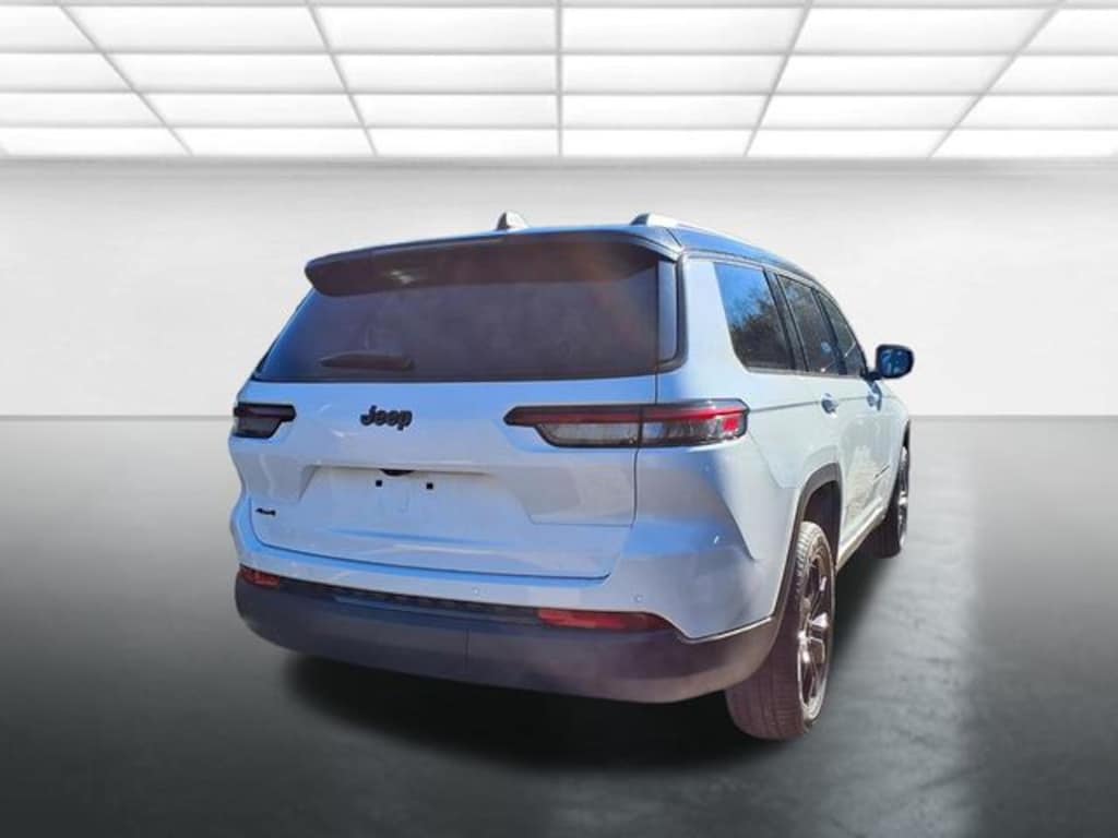 New 2025 Jeep Grand Cherokee Limited Sport Utility