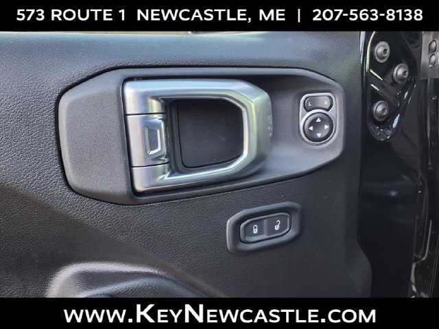 2026 Jeep Wrangler 4-Door Willys - Photo 8
