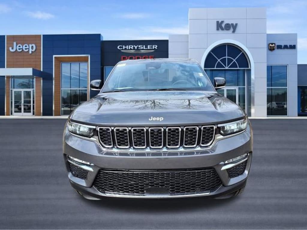 New 2025 Jeep Grand Cherokee Limited Sport Utility