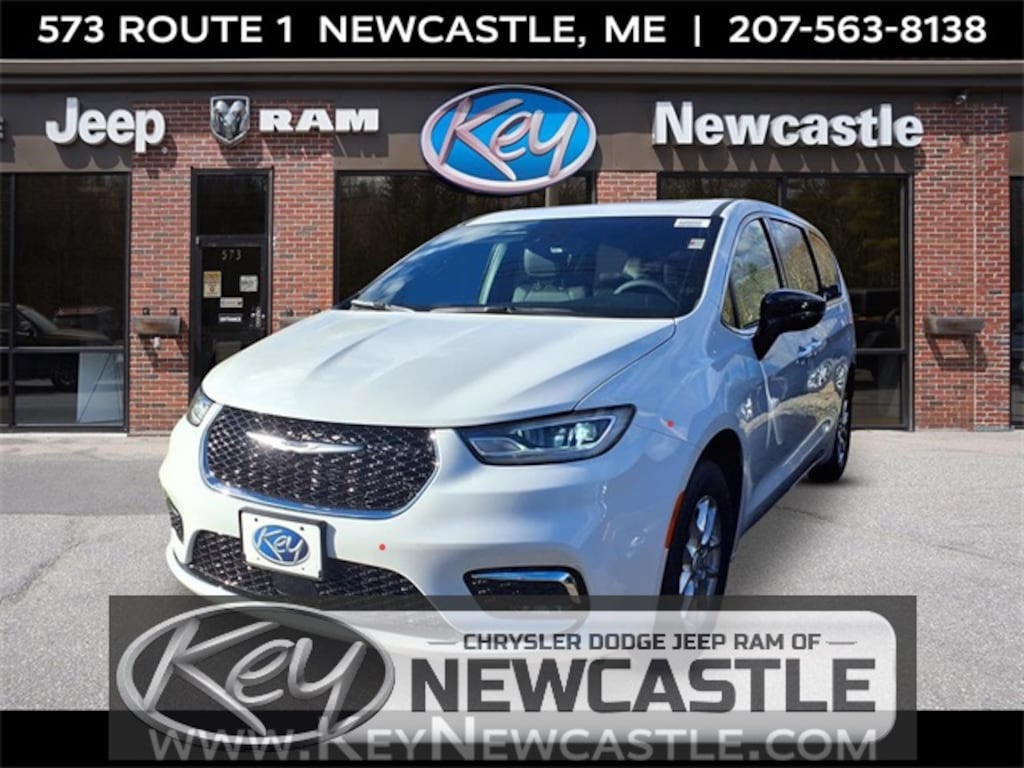 New 2026 Chrysler Pacifica Select Passenger Van