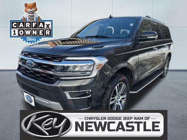 2023 Ford Expedition Limited's photo