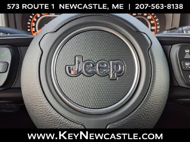 2026 Jeep Wrangler 4-Door Willys - Photo 17