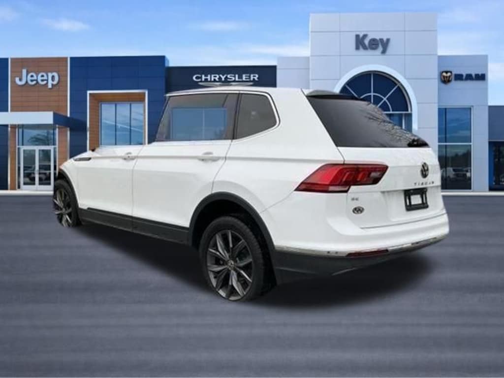 Used 2022 Volkswagen Tiguan 2.0T SE SUV