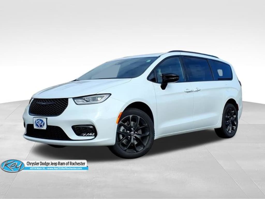 New 2026 Chrysler Pacifica Select Passenger Van