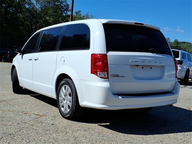 2018 Dodge Grand Caravan SE photo 3