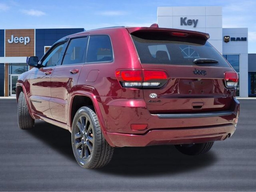 Used 2018 Jeep Grand Cherokee Altitude SUV