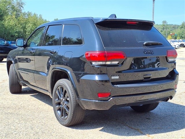 2022 Jeep Cherokee Laredo X Altitude photo 3