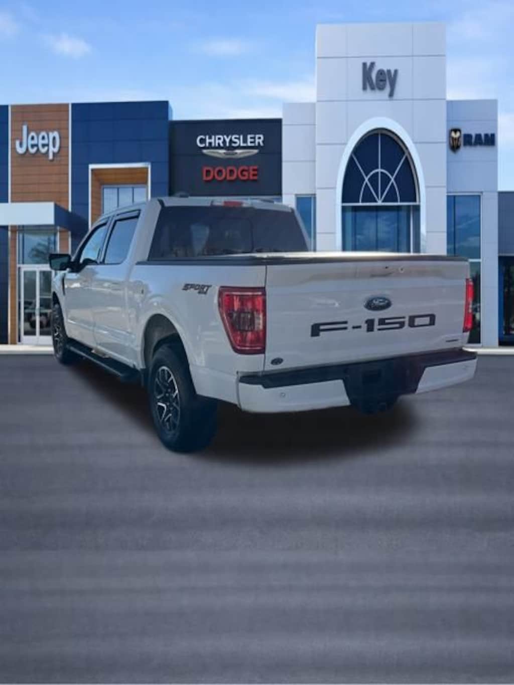 Used 2021 Ford F-150 XLT Truck SuperCrew Cab