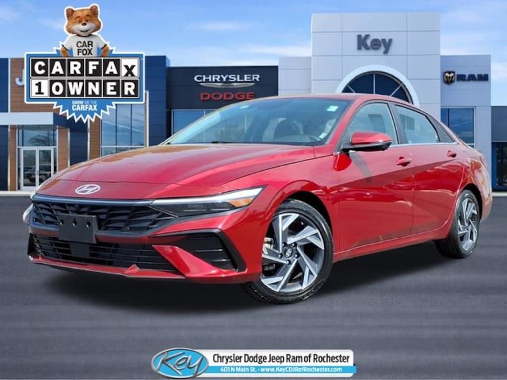 Used 2024 Hyundai Elantra Limited Sedan