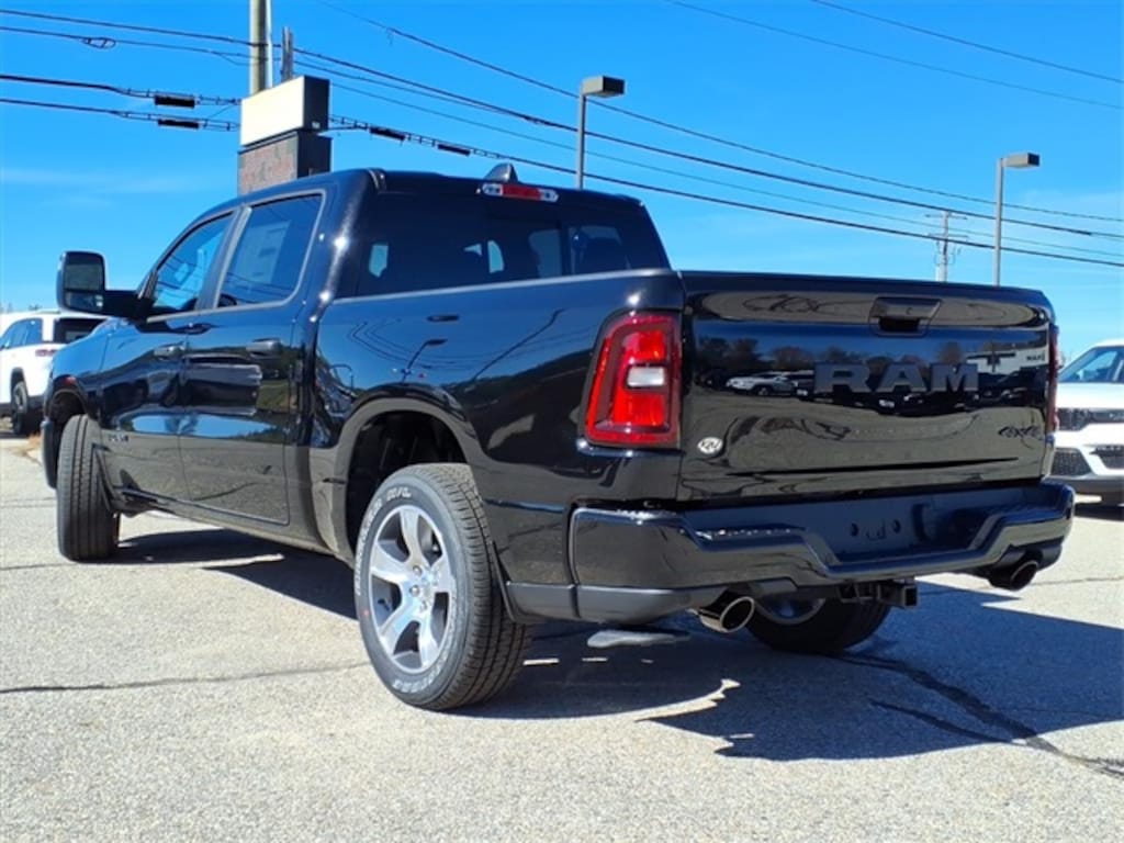 New 2026 Ram 1500 Express Pickup