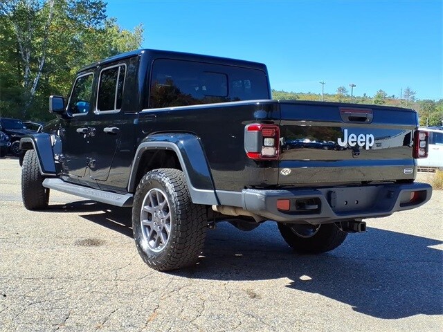 2022 Jeep Gladiator Overland photo 3