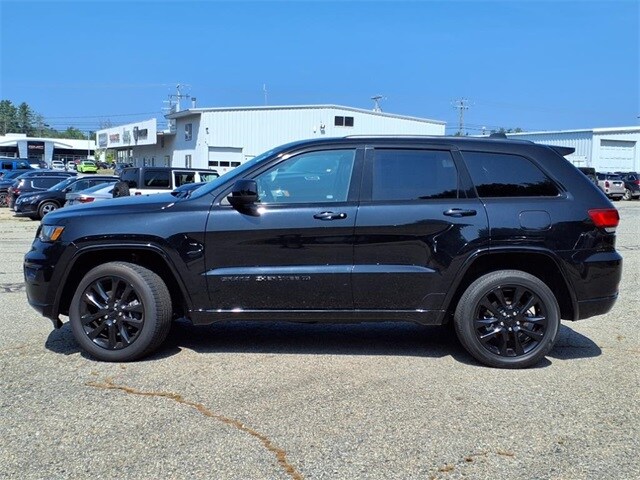 2022 Jeep Cherokee Laredo X Altitude photo 2