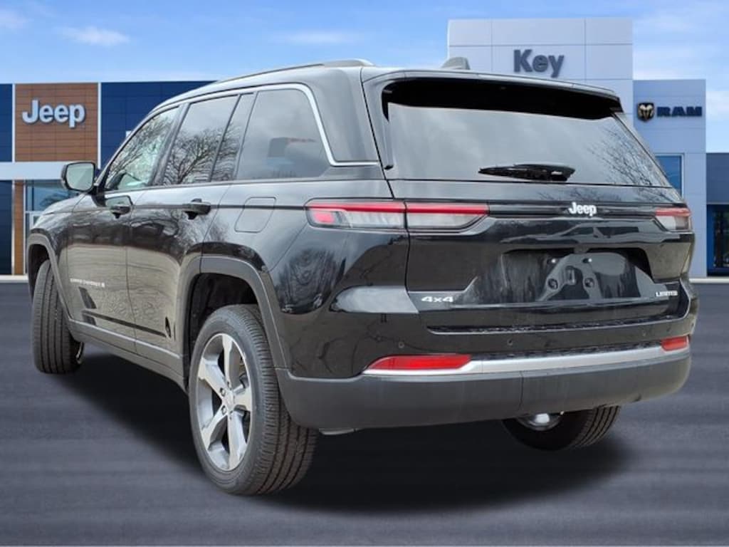 New 2026 Jeep Grand Cherokee Limited Sport Utility