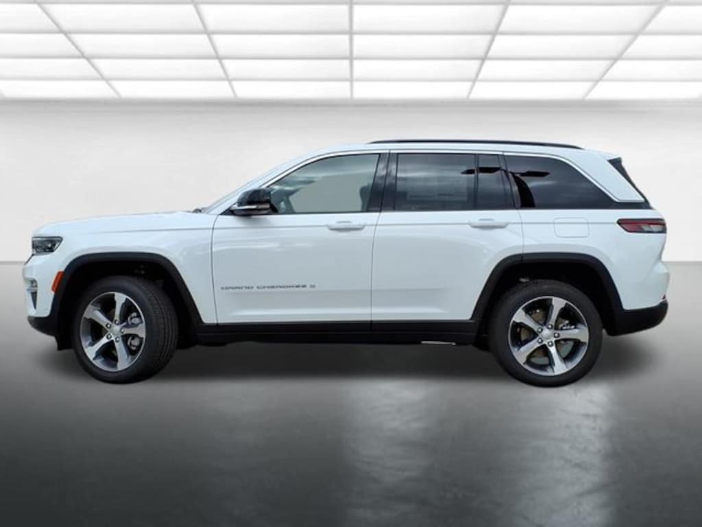New 2025 Jeep Grand Cherokee Limited Sport Utility