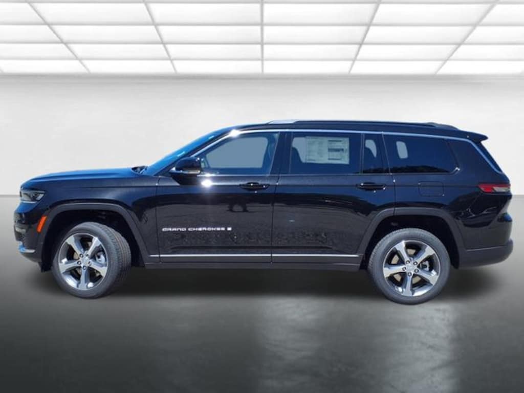New 2025 Jeep Grand Cherokee Limited Sport Utility