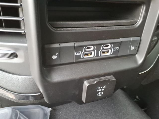 2025 RAM 2500 Limited - Photo 18
