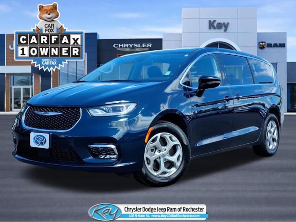 Used 2024 Chrysler Pacifica Limited Van Passenger Van