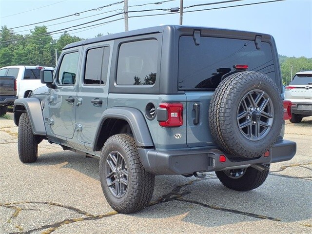 2025 Jeep Wrangler Sport S photo 3
