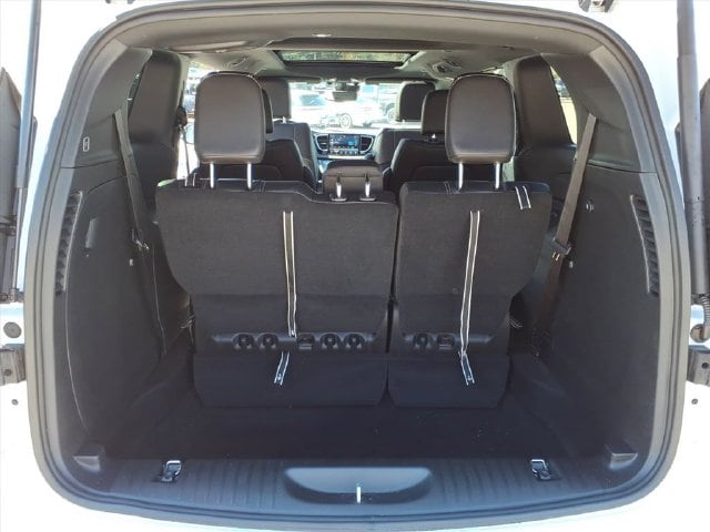 2026 Chrysler Pacifica Select - Photo 14