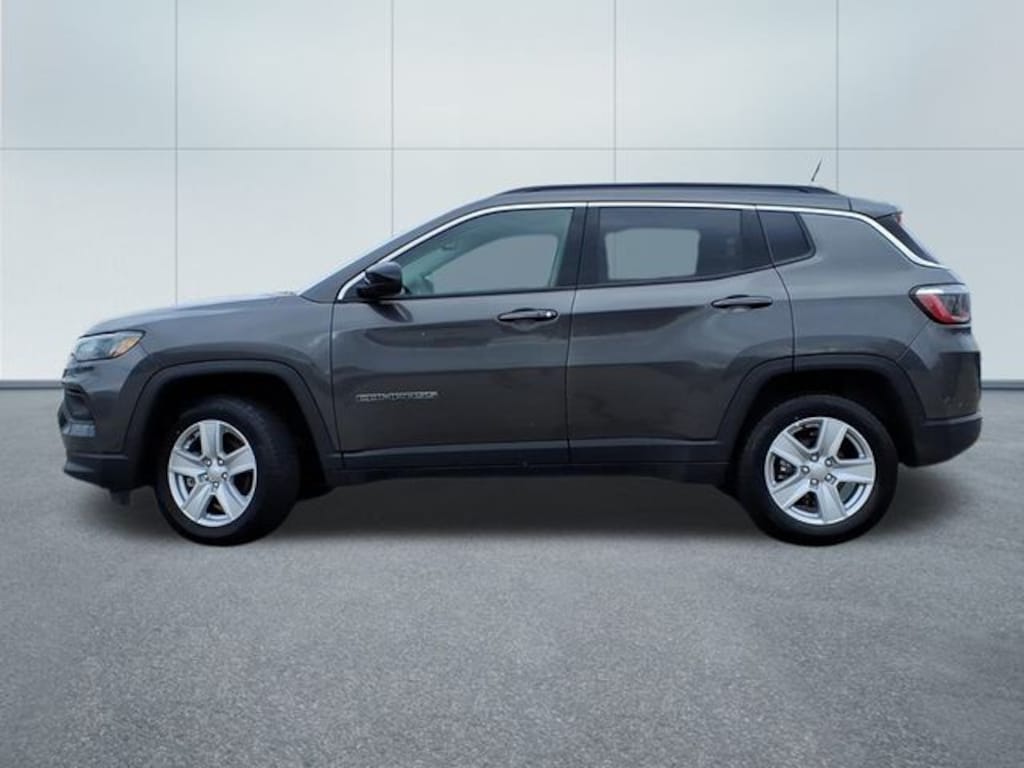 Used 2022 Jeep Compass Latitude SUV