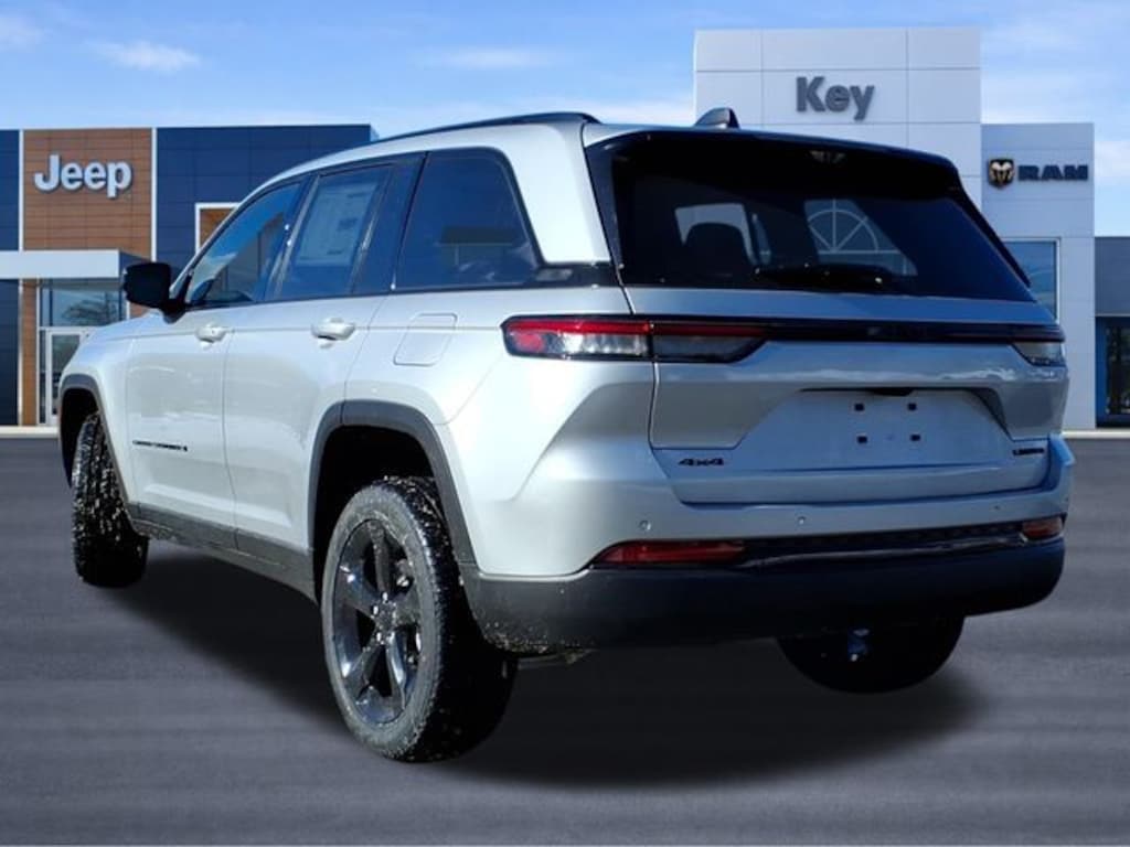 New 2025 Jeep Grand Cherokee Limited Sport Utility