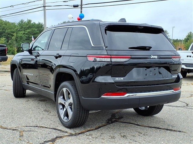 2025 Jeep Grand Cherokee Limited photo 4