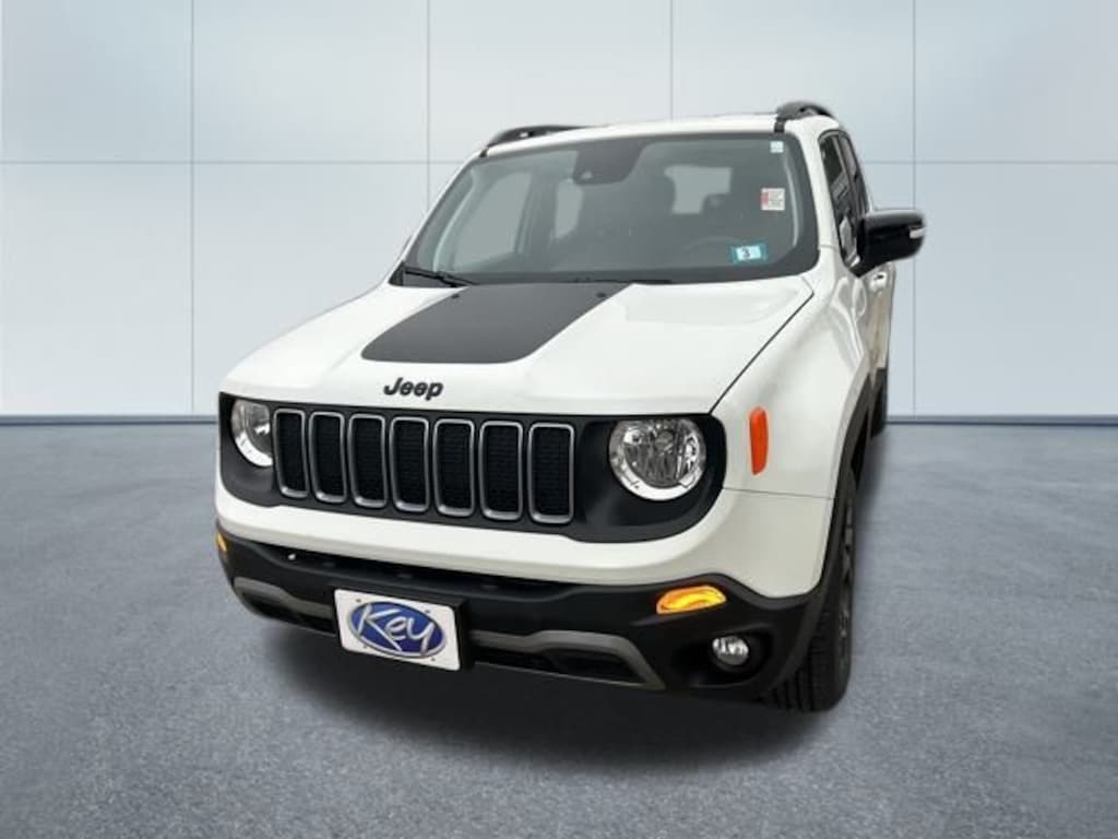 Used 2023 Jeep Renegade Latitude SUV