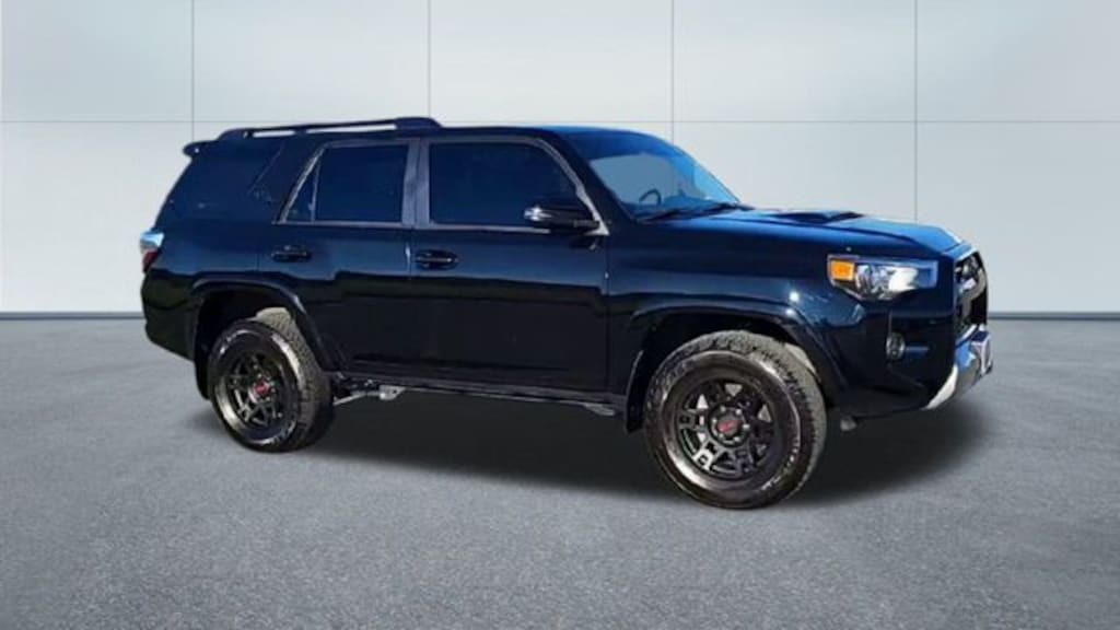 Used 2024 Toyota 4Runner TRD Off-Road Premium SUV