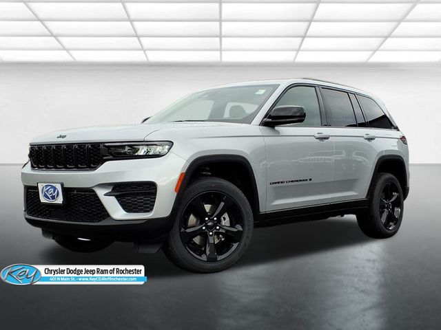2025 Jeep Grand Cherokee Altitude's photo