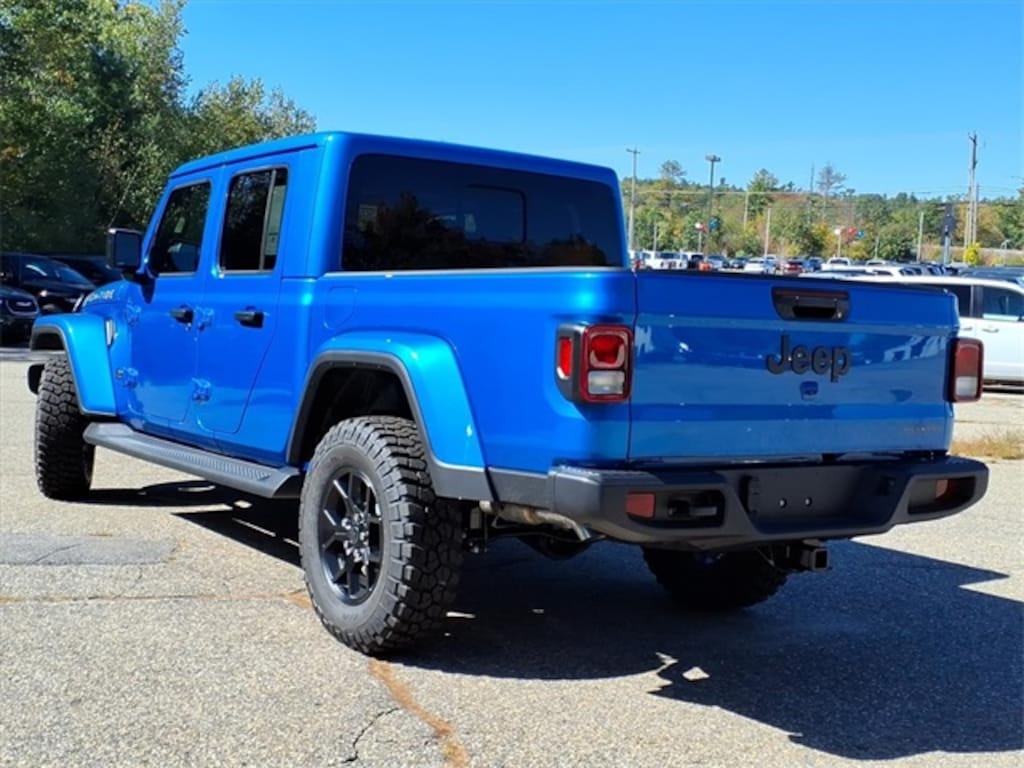 New 2025 Jeep Gladiator High Tide Pickup