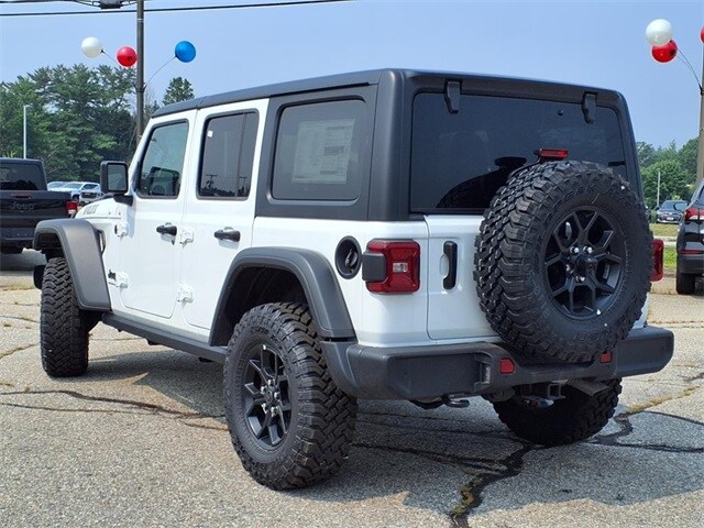 2025 Jeep Wrangler Willys photo 3
