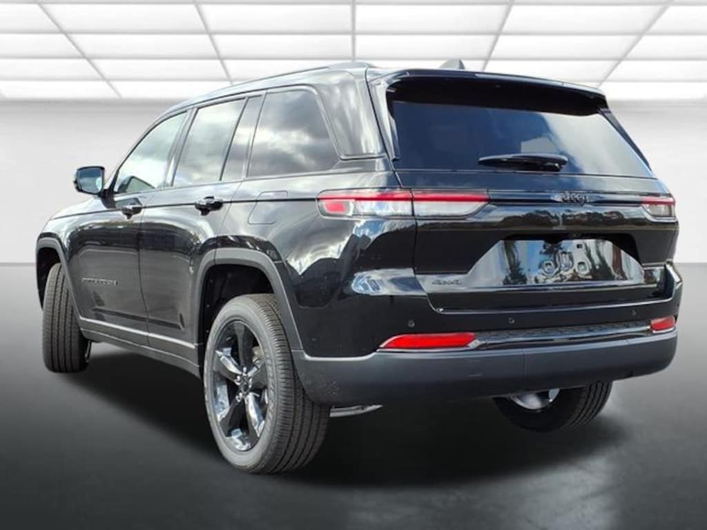 New 2025 Jeep Grand Cherokee Altitude X Sport Utility